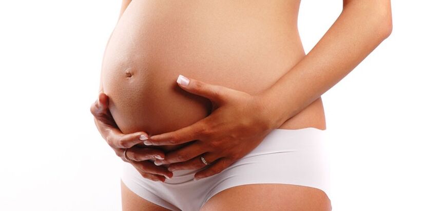 При вагітності питна дієта заборонена